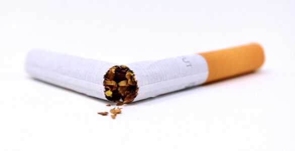 Should smoking be made obsolete? Two sides of the debate on Tonic - www.thetonic.co.uk